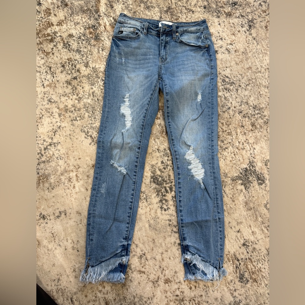 KanCan Distressed Blue Jeans